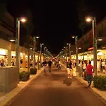 아파트 Delightful Seaside Flat With Ac - Beahost 비비오네