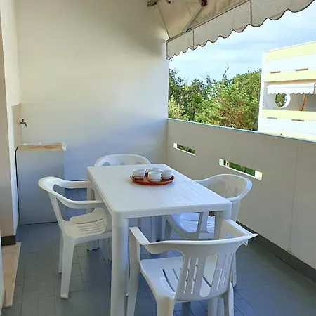 Delightful Seaside Flat With Ac - Beahost Daire Bibione