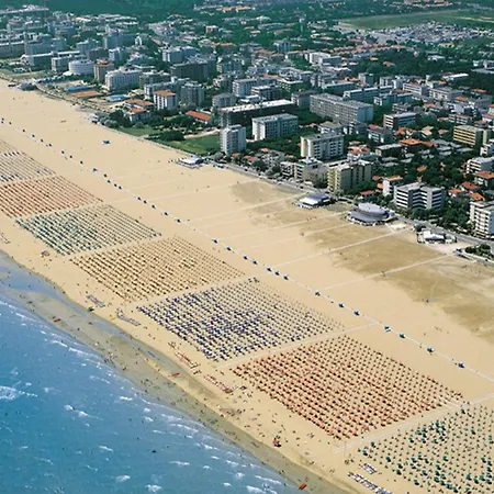 Delightful Seaside Flat With Ac - Beahost Apartament