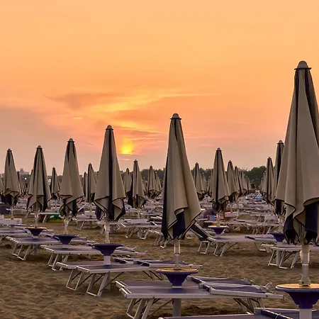 Delightful Seaside Flat With Ac - Beahost * Bibione